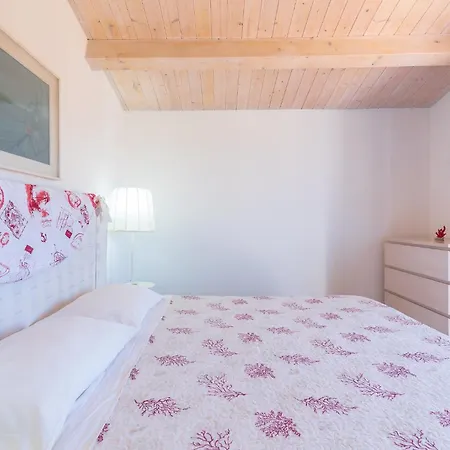 Вилла D'eos - Granelli, Pachino